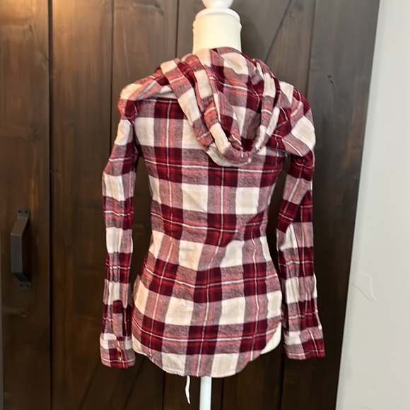 Polly & Esther Womens Button up Shirt Small - Picture 2 of 5